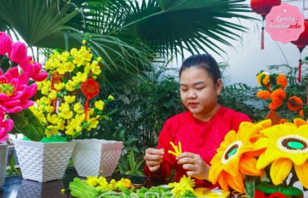 Nghệ thuật những món quà từ hoa len bó